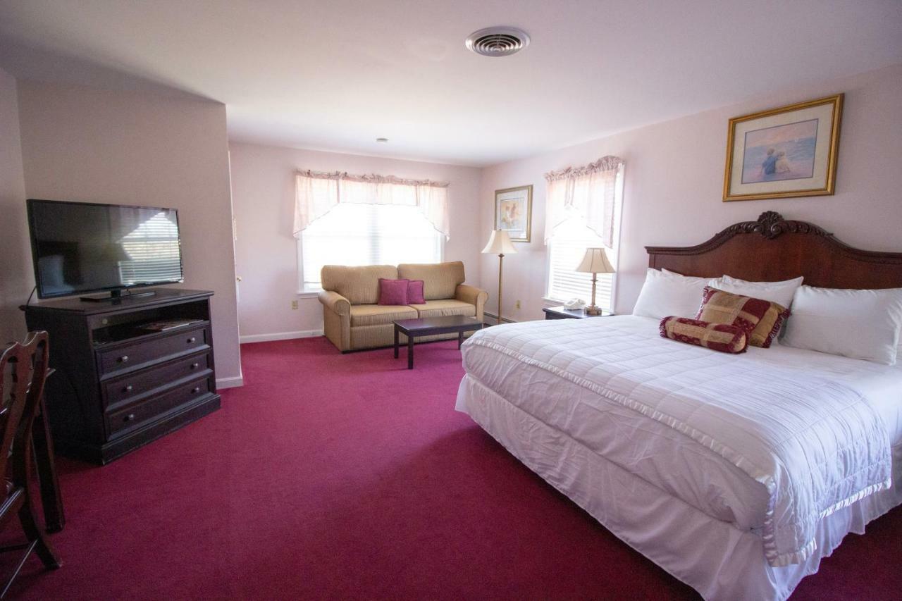 The Lucerne Inn Dedham Exterior photo